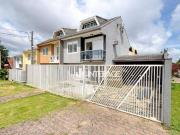 Casa / Sobrado para Venda em Curitiba/PR Santa...