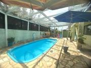 Casa / Sobrado para Venda em Curitiba/PR Santa...