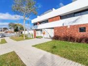 Casa / Sobrado para Venda em Curitiba/PR Santa...