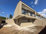 Casa / Sobrado para Venda em Curitiba/PR Santa...