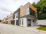 Casa / Sobrado para Venda em Curitiba/PR Santa...