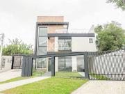 Casa / Sobrado para Venda em Curitiba/PR Santa...
