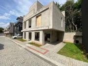 Casa / Sobrado para Venda em Curitiba/PR Santa...