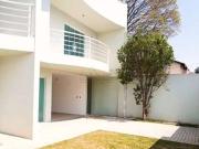 Casa / Sobrado para Venda em Curitiba/PR Santa...