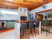 Casa / Sobrado para Venda em Curitiba/PR Santa...