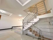 Casa / Sobrado para Venda em Curitiba/PR Santa Quitéria...