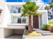 Casa / Sobrado para Venda em Curitiba/PR Santo Inácio 4...