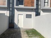Casa / Sobrado para Venda em Curitiba/PR Sítio Cercado 3...