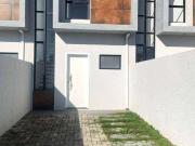 Casa / Sobrado para Venda em Curitiba/PR Sítio Cercado 3...