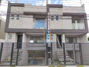 Casa / Sobrado para Venda em Curitiba/PR Sítio Cercado 3...
