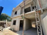 Casa / Sobrado para Venda em Curitiba/PR Sítio Cercado 3...