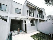 Casa / Sobrado para Venda em Curitiba/PR Sítio Cercado 3...