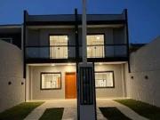 Casa / Sobrado para Venda em Curitiba/PR Tatuquara 3 Quartos