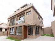 Casa / Sobrado para Venda em Curitiba/PR Tingui 3 Quartos