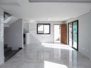 Casa / Sobrado para Venda em Curitiba/PR Tingui 3 Quartos