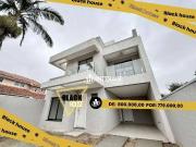 Casa / Sobrado para Venda em Curitiba/PR Uberaba 3 Quartos