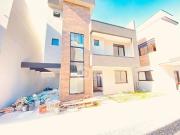 Casa / Sobrado para Venda em Curitiba/PR Uberaba 3 Quartos