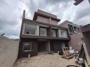 Casa / Sobrado para Venda em Curitiba/PR Uberaba 3 Quartos