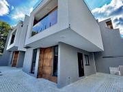 Casa / Sobrado para Venda em Curitiba/PR Uberaba 3 Quartos