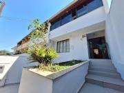 Casa / Sobrado para Venda em Curitiba/PR Uberaba 3 Quartos