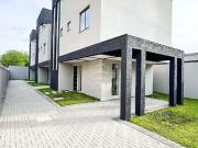 Casa / Sobrado para Venda em Curitiba/PR Uberaba 3 Quartos