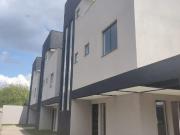 Casa / Sobrado para Venda em Curitiba/PR Uberaba 3 Quartos