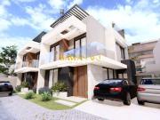 Casa / Sobrado para Venda em Curitiba/PR Uberaba 3 Quartos