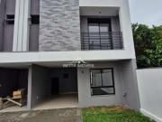 Casa / Sobrado para Venda em Curitiba/PR Uberaba 3 Quartos