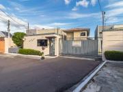 Casa / Sobrado para Venda em Curitiba/PR Uberaba 4 Quartos