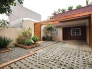 Casa / Sobrado para Venda em Curitiba/PR Uberaba 4 Quartos