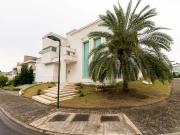 Casa / Sobrado para Venda em Curitiba/PR Uberaba 5 Quartos