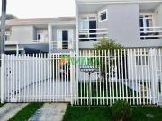 Casa / Sobrado para Venda em Curitiba/PR Uberaba 5 Quartos