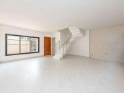 Casa / Sobrado para Venda em Curitiba/PR Vila Izabel 3...