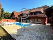 Casa / Sobrado para Venda em Curitiba/PR Vista Alegre 4...