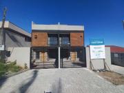 Casa / Sobrado para Venda em Curitiba/PR Xaxim 3 Quartos