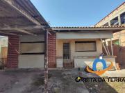 Casa / Sobrado para Venda em Curitiba/PR Xaxim 3 Quartos