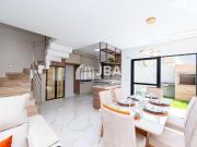 Casa / Sobrado para Venda em Curitiba/PR Xaxim 3 Quartos
