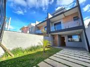 Casa / Sobrado para Venda em Curitiba/PR Xaxim 3 Quartos