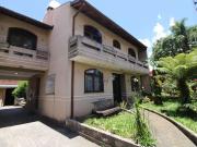 Casa / Sobrado para Venda em Curitiba/PR Xaxim 4 Quartos