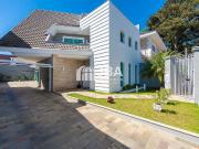 Casa / Sobrado para Venda em Curitiba/PR Xaxim 4 Quartos