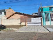Casa / Sobrado para Venda em Curitiba/PR Xaxim 4 Quartos