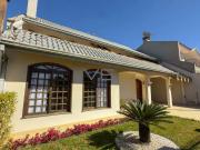 Casa / Sobrado para Venda em Curitiba/PR Xaxim 4 Quartos