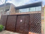 Casa / Sobrado para Venda em Curitiba/PR Xaxim 4 Quartos