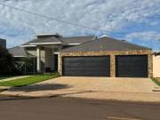 Casa / Sobrado para Venda em Dourados/MS Vila Planalto