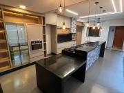 Casa / Sobrado para Venda em Dourados/MS Vila Santo...