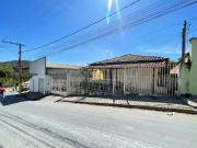 Casa / Sobrado para Venda em Esmeraldas/MG Centro 3 Quartos