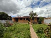 Casa / Sobrado para Venda em Esmeraldas/MG Fernão Dias 3...