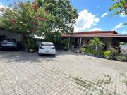 Casa / Sobrado para Venda em Feira de Santana/BA Novo...