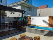 Casa / Sobrado para Venda em Florianópolis/SC Cachoeira...