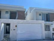 Casa / Sobrado para Venda em Florianópolis/SC Ingleses...